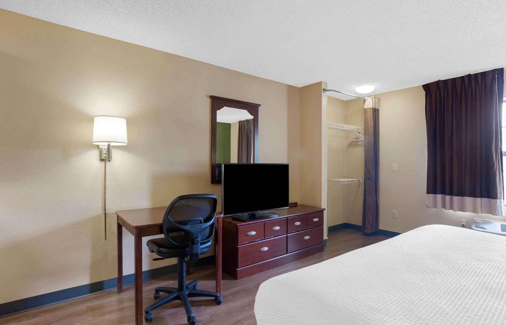 Extended Stay America Select Suites - Fayetteville - Спрингдейл Екстериор снимка