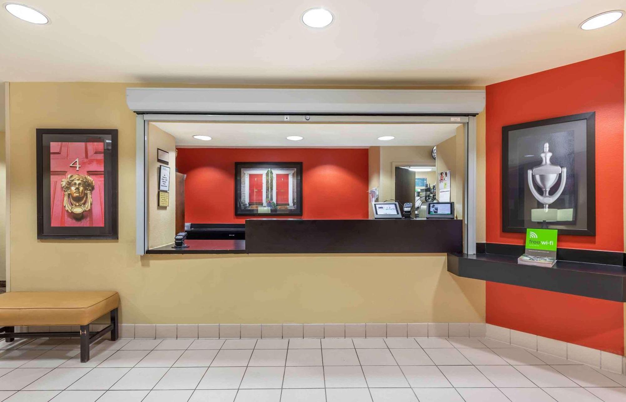 Extended Stay America Select Suites - Fayetteville - Спрингдейл Екстериор снимка